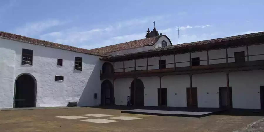 Museo Insular (San Francisco)