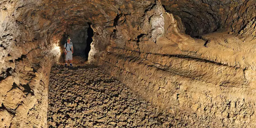 Espeleología en Tenerife